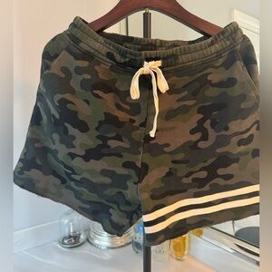 Sundry Camouflage Athletic Shorts with Stripes - Size 2